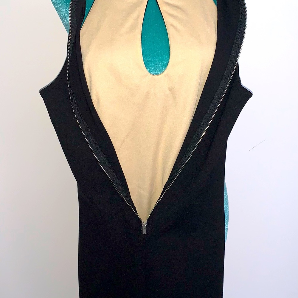 Dress size Small - Picture 4 of 7